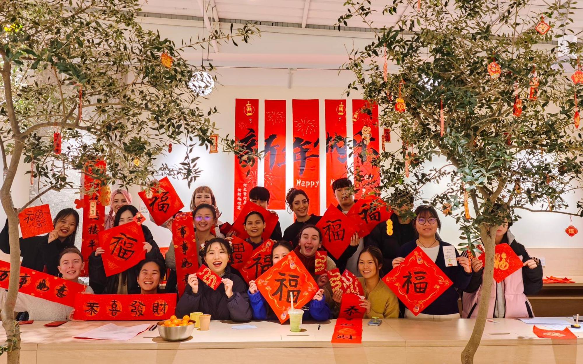 Hi Cozy International Youth East Nanjing Road & The Bund - Free Gym